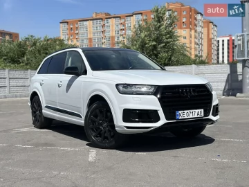 Авто Audi Q7 2016 № 7521346