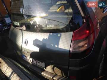 Авто Renault Scenic 2004 № 7521466