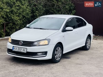 Авто Volkswagen Polo 2015 № 7521477