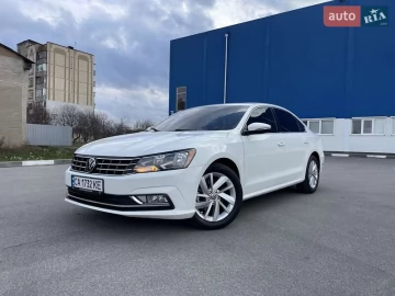 Авто Volkswagen Passat 2017 № 7521585