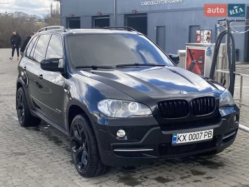 Авто BMW X5 2010 № 7521591