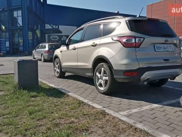 Авто Ford Escape 2017 № 7521741