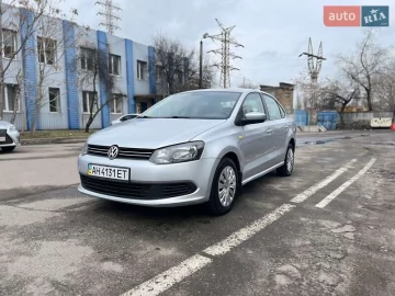 Авто Volkswagen Polo 2012 № 7521835