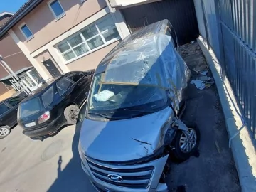 Авто Hyundai H-1 2016 № 7521886