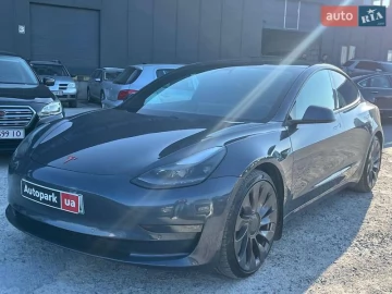 Авто Tesla Model 3 2021 № 7521965