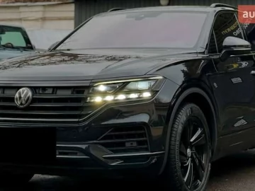 Авто Volkswagen Touareg 2018 № 7521971