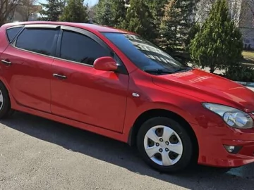 Авто Hyundai I30 2010 № 7522083