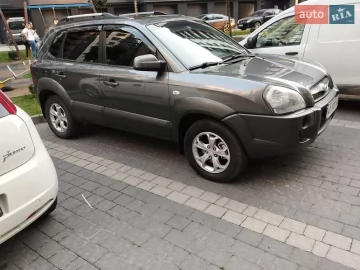 Авто Hyundai Tucson 2009 № 7522111