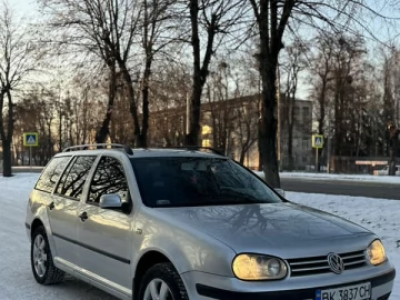 Авто Volkswagen Golf 1999 № 7522453