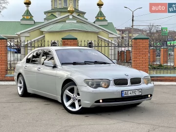 Авто BMW 7 Series 2001 № 7522482