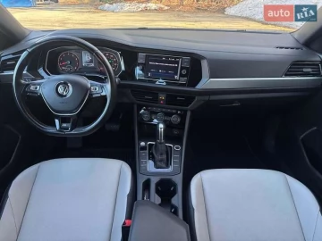 Авто Volkswagen Jetta 2019 № 7522587
