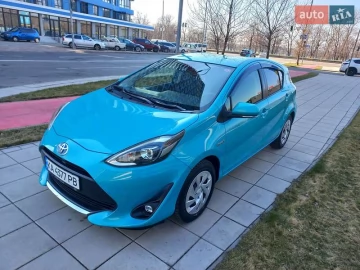Авто Toyota Aqua 2019 № 7522594