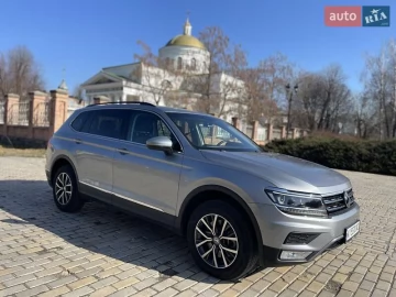 Авто Volkswagen Tiguan 2019 № 7522655