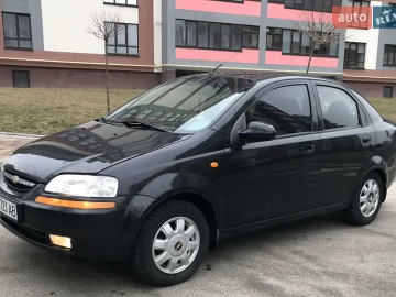 Авто Chevrolet Aveo 2004 № 7522747