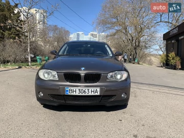 Авто BMW 1 Series 2005 № 7522800
