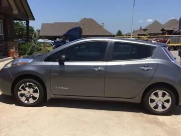 Авто Nissan Leaf 2015 № 7522868