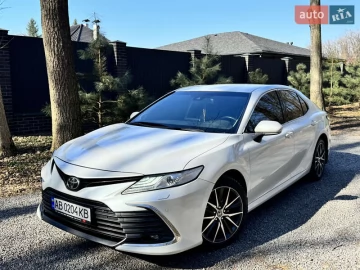 Авто Toyota Camry 2021 № 7523020