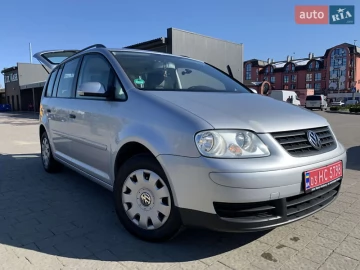 Авто Volkswagen Touran 2005 № 7523164