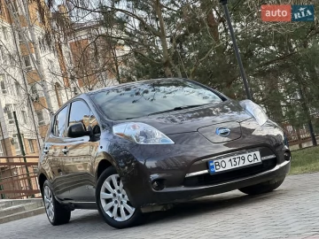 Авто Nissan Leaf 2015 № 7523171