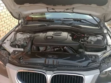 Авто BMW 5 Series 2006 № 7523218