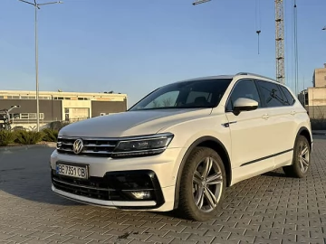 Авто Volkswagen Tiguan 2018 № 7523435