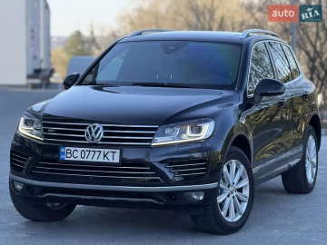 Авто Volkswagen Touareg 2015 № 7523448