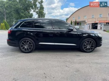 Авто Audi Q7 2016 № 7523455