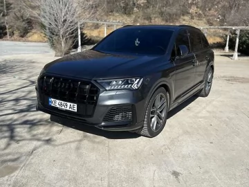 Авто Audi Sq7 2023 № 7523486