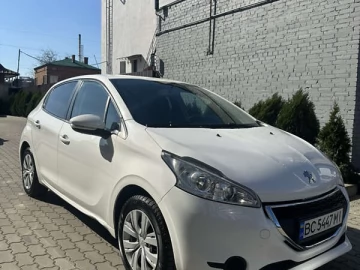 Авто Peugeot 208 2014 № 7524189
