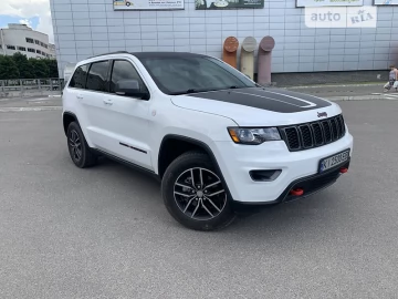 Авто Jeep Grand Cherokee 2017 № 7524498