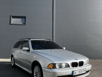 Авто BMW 5 Series 2003 № 7524742
