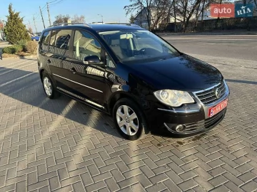 Авто Volkswagen Touran 2007 № 7524745