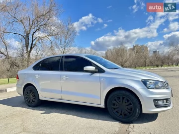 Авто Volkswagen Polo 2018 № 7524859