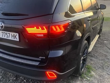 Авто Toyota Highlander 2016 № 7525055