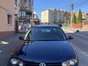 Авто Volkswagen Golf 2001 № 7525131