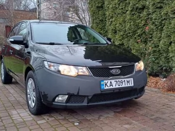 Авто KIA Cerato 2009 № 7525772