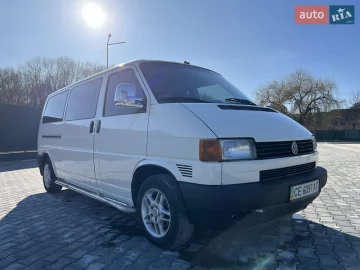 Авто Volkswagen Transporter 2000 № 7525777