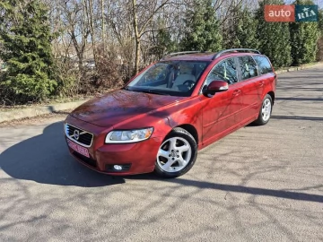 Авто Volvo V50 2011 № 7525784