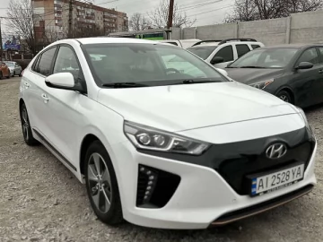 Авто Hyundai Ioniq 2017 № 7525911
