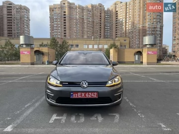 Авто Volkswagen E-Golf 2020 № 7526157