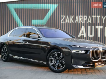 Авто BMW 7 Series 2023 № 7526213