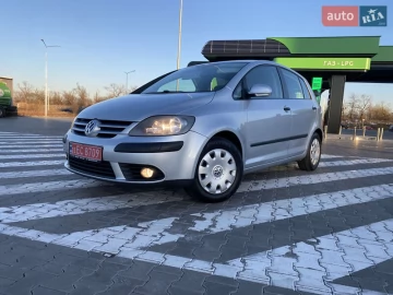 Авто Volkswagen Golf 2005 № 7526251