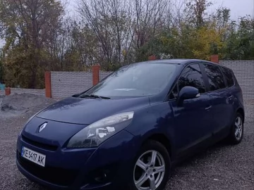 Авто Renault Grand Scenic 2010 № 7526310