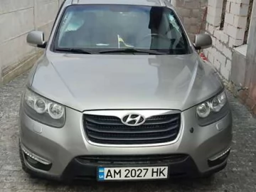 Авто Hyundai Santa Fe 2011 № 7526315