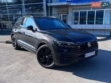 Авто Volkswagen Touareg 2023 № 7526435