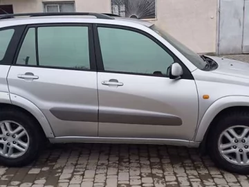 Авто Toyota Rav4 2001 № 7526487
