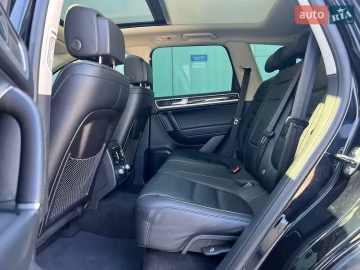 Авто Volkswagen Touareg 2014 № 7527072