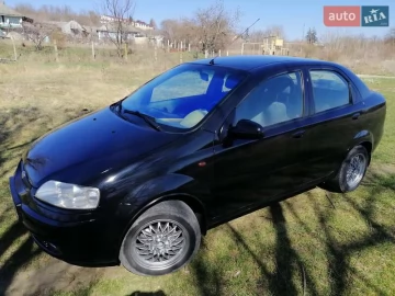 Авто Chevrolet Aveo 2005 № 7527132