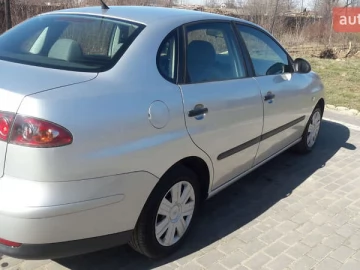 Авто SEAT Cordoba 2005 № 7527175