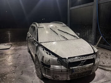 Авто Volvo V50 2004 № 7527217
